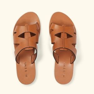 NWT M. Gemi Arezzo sandal 39.5